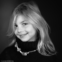 jordan DEMEZ photo enfant noir et blanc